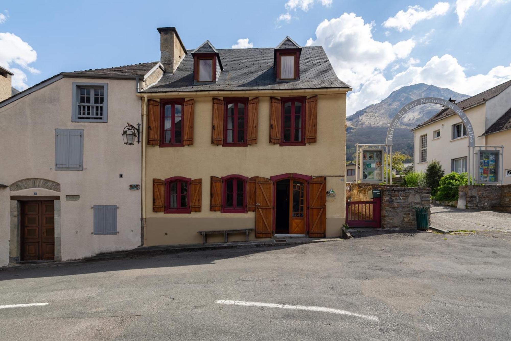 La Petite Maison Des Montagnes Luz-Saint-Sauveur Esterno foto