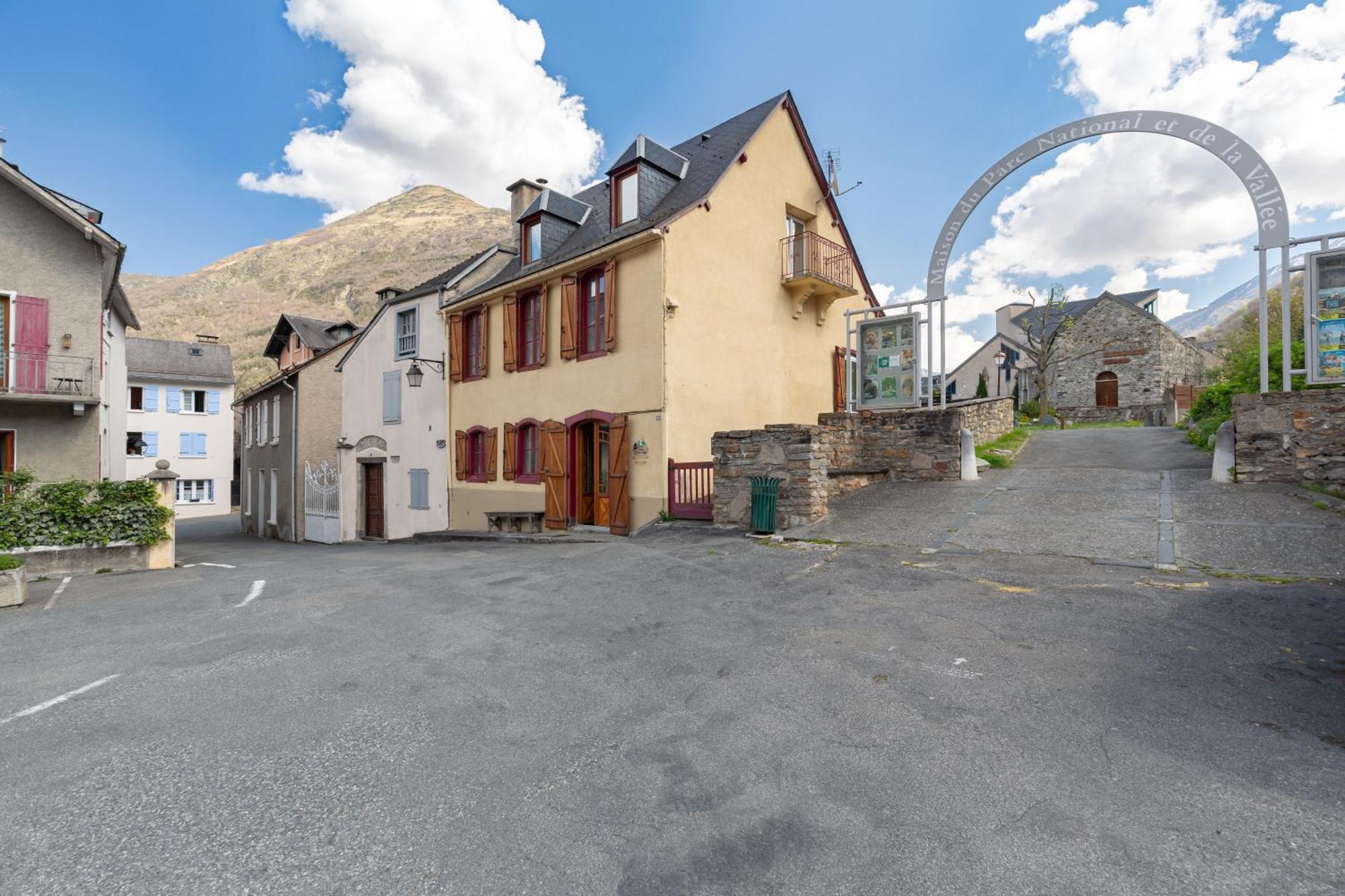 La Petite Maison Des Montagnes Luz-Saint-Sauveur Esterno foto